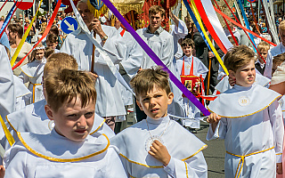 Uroczystość Bożego Ciała w Olsztynie.  Zobacz trasę procesji i zmiany w olsztyńskiej komunikacji